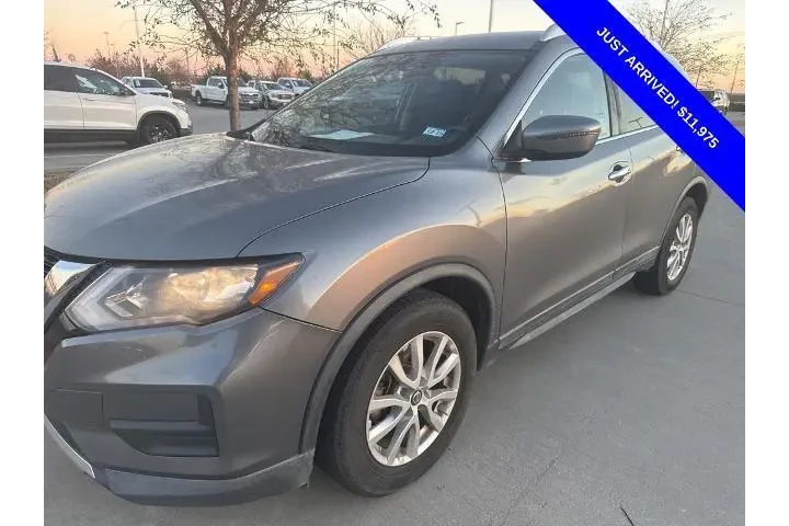 $11975 : Nissan Rogue 2018 S 4dr Cros image 1