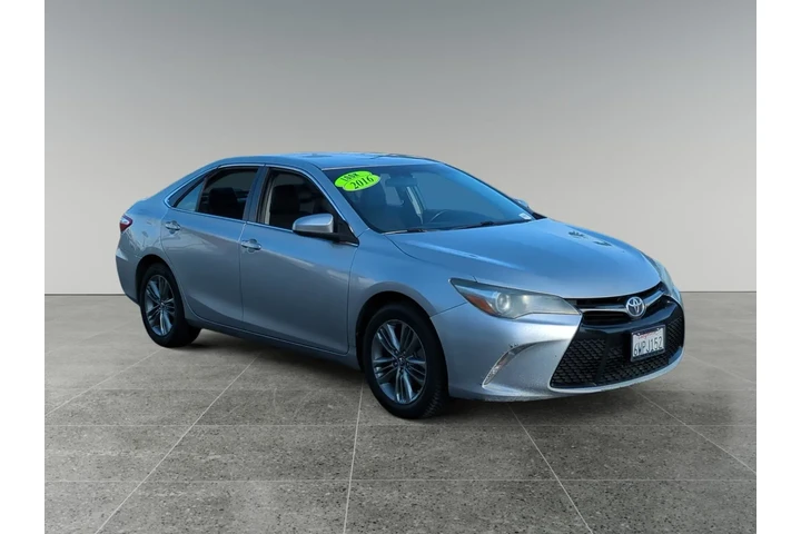 $14198 : Toyota Camry 2016 image 7