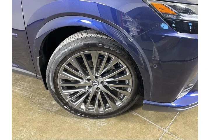 $55994 : 2023 RX 350h Luxury image 9