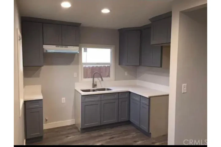 $1575 : East LA - Single family home image 2