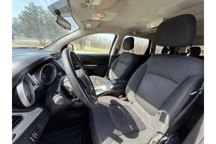 $5499 : 2015 Journey SXT image 9