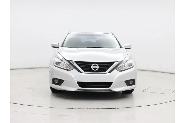 $13998 : Nissan Altima 2018 2.5 SL 4d image 5