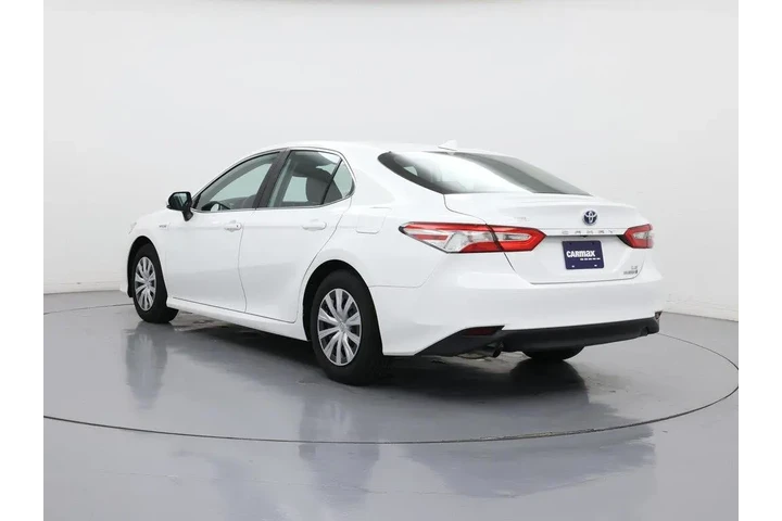 $26998 : Toyota Camry Hybrid 2020 LE image 2