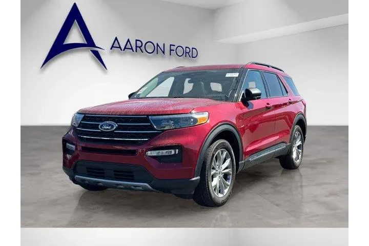 $31150 : Ford Explorer 2024 AWD XLT 4 image 2