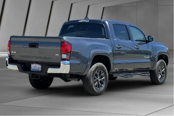 $39300 : Toyota Tacoma 2022 4x4 TRD P image 2