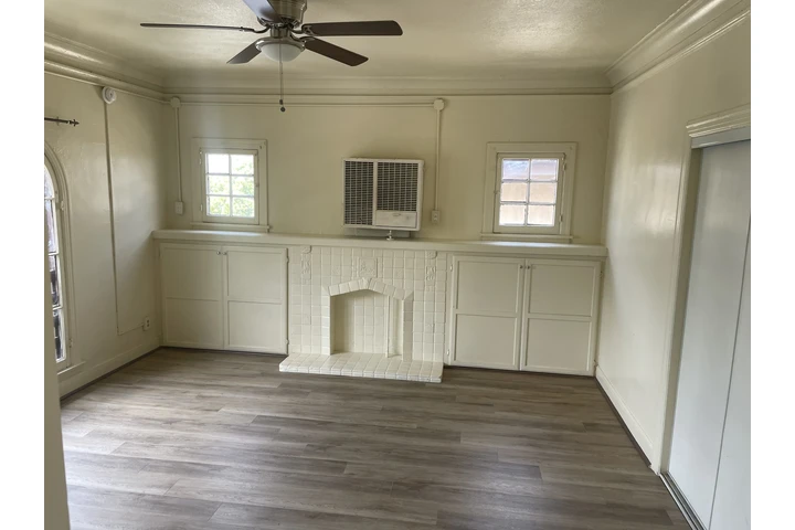 $2375 : Two bedroom one bath for rent image 2