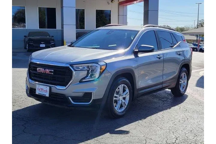 $20800 : GMC Terrain 2023 SLE 4dr SUV image 7