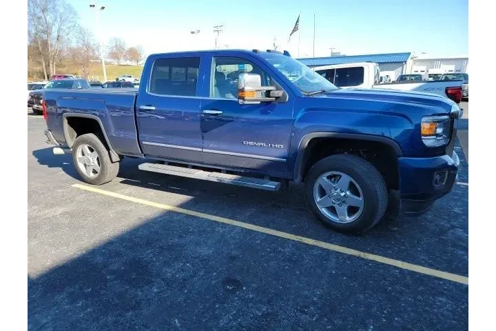 $38997 : GMC Sierra 2500HD 2015 4x4 D image 9