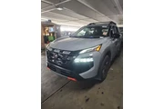$29499 : Nissan Rogue 2025 AWD Rock C thumbnail