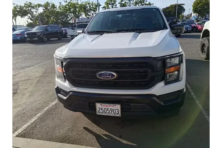 $23750 : Ford F-150 2023 4x2 XL 2dr R image 2