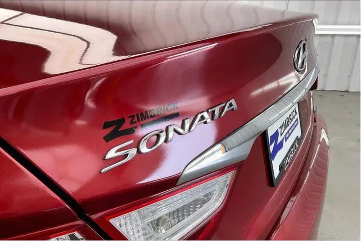 $8990 : Hyundai SONATA 2012 Limited image 9