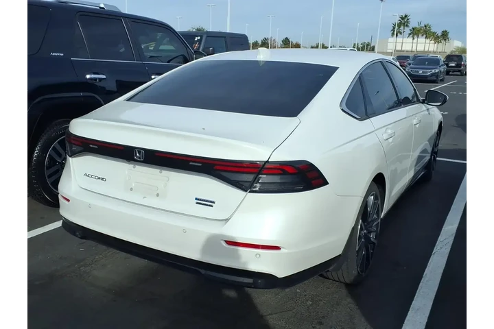 $34800 : Honda Accord Hybrid 2024 Tou image 3