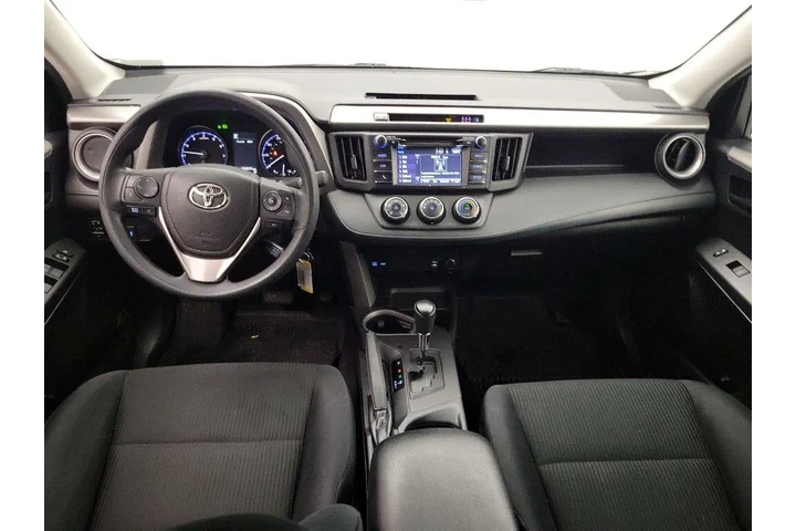 $16998 : Toyota RAV4 2017 LE 4dr SUV image 9