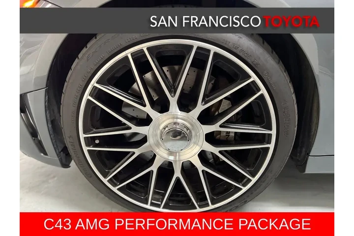 $32999 : 2021 AMG® C 43 4MATIC® image 9