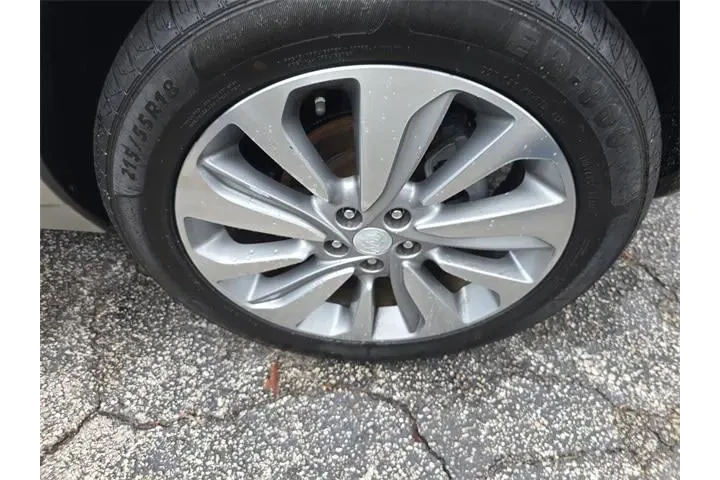 $8990 : Buick Encore 2018 Preferred image 9