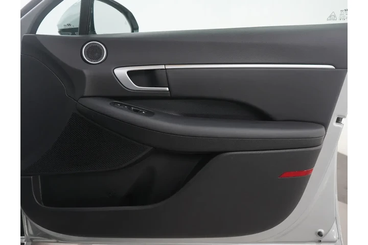 $25599 : Hyundai SONATA Hybrid 2025 S image 9