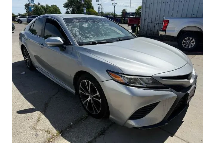 $19500 : Toyota Camry 2019 SE 4dr Sed image 7
