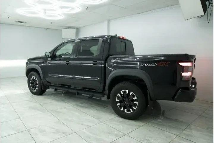 $12900 : Nissan Frontier 2014 4x4 SV image 3