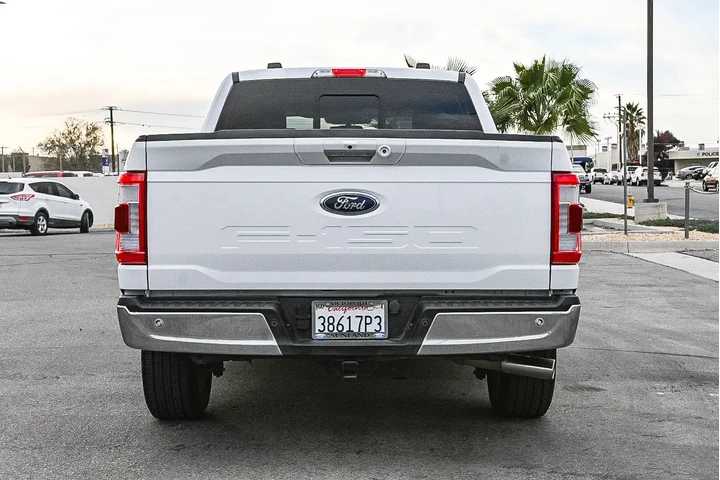 Ford F-150 2023 4x2 Lariat 4 image 8