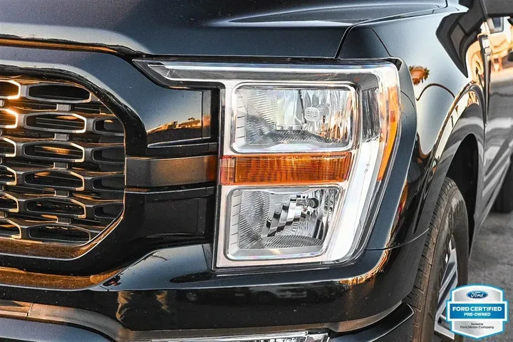 Ford F-150 2022 4x2 XL 4dr S image 4