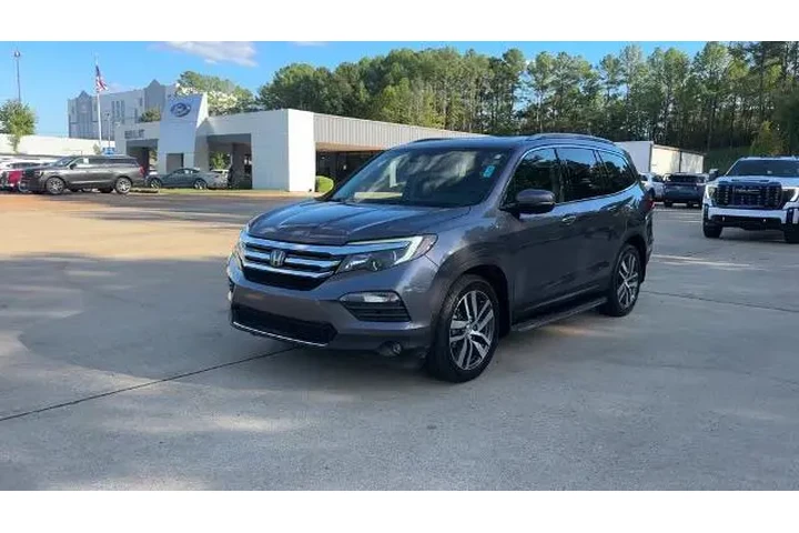 $13285 : Honda Pilot 2016 Touring 4dr image 2