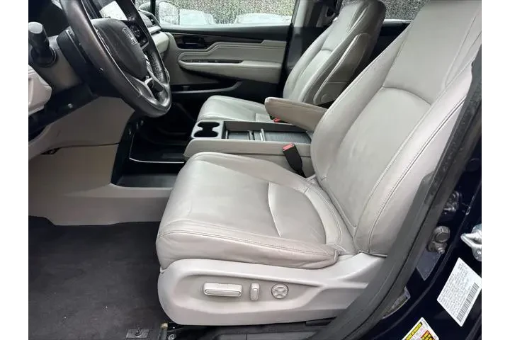 $33620 : Honda Odyssey 2023 Touring 4 image 9