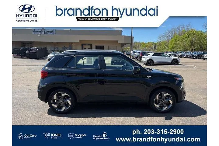$18495 : Hyundai VENUE 2023 SEL 4dr C image 7
