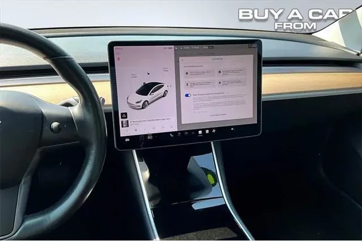 $15998 : Tesla Model 3 2018 Mid Range image 6