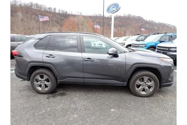 $28687 : Toyota RAV4 Hybrid 2024 AWD image 6