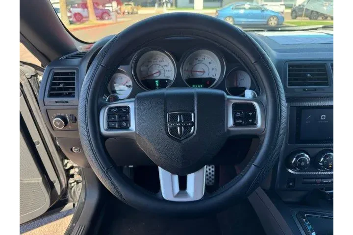 Dodge Challenger 2013 R/T 2d image 9