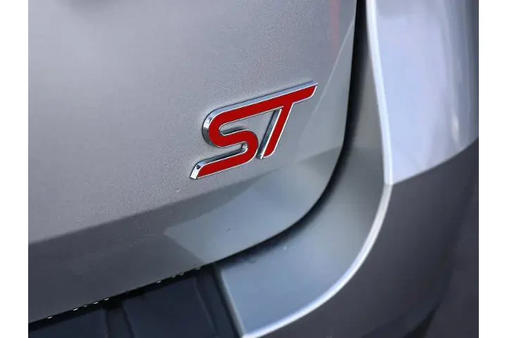 $30375 : Ford Explorer 2021 AWD ST 4d image 9