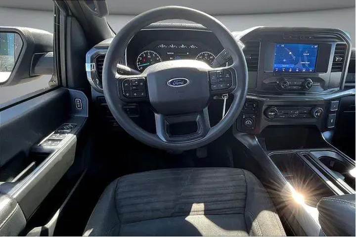 $26000 : Ford F-150 2022 4x4 XL 4dr S image 9