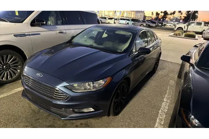 $11950 : Ford Fusion 2018 SE 4dr Seda image 1