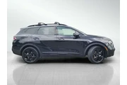 $38373 : Kia Sportage Plug-In Hybrid thumbnail