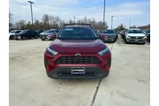 $24875 : Toyota RAV4 2023 AWD XLE 4dr thumbnail