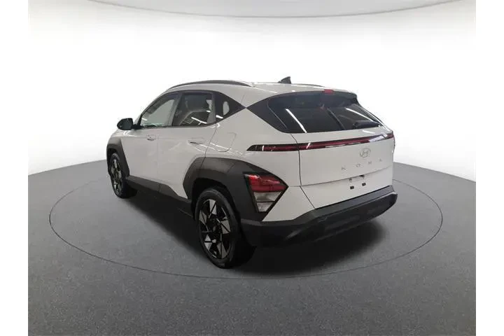 $18700 : Hyundai KONA 2024 SEL 4dr Cr image 7