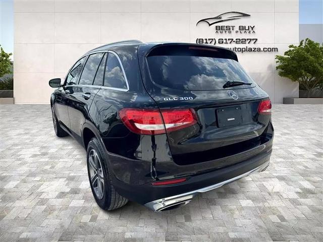 $12795 : 2018 MERCEDES-BENZ GLC GLC 30 image 5