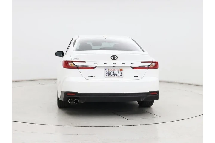 $26998 : Toyota Camry 2025 SE 4dr Sed image 6