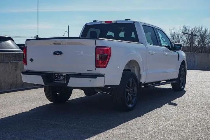 $34995 : Ford F-150 2021 4x4 XLT 4dr image 10