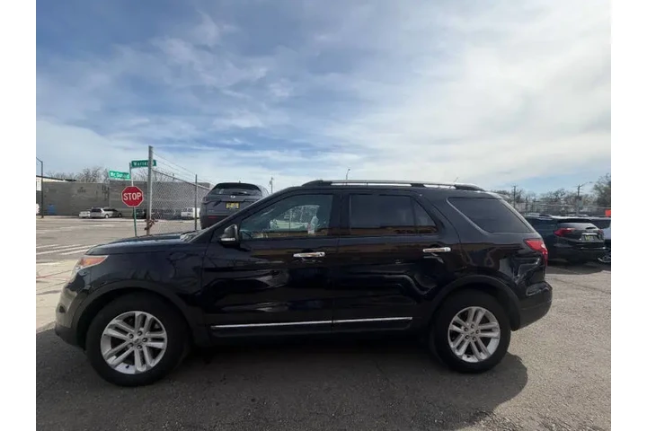 $12995 : 2015 Explorer XLT image 4