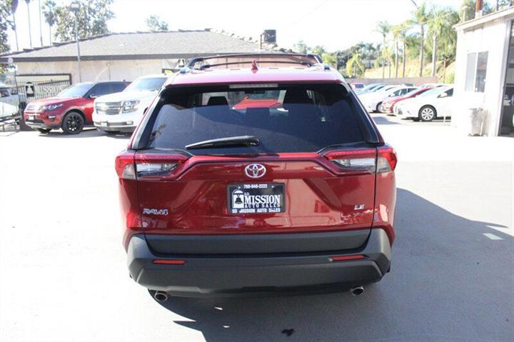 $22996 : 2019 RAV4 image 6