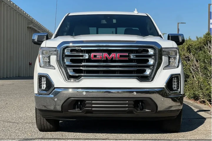 $35000 : GMC Sierra 1500 2019 4x4 SLT image 10