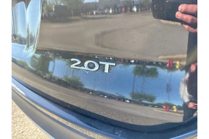 $12835 : Lincoln MKC 2017 Premiere 4d image 2