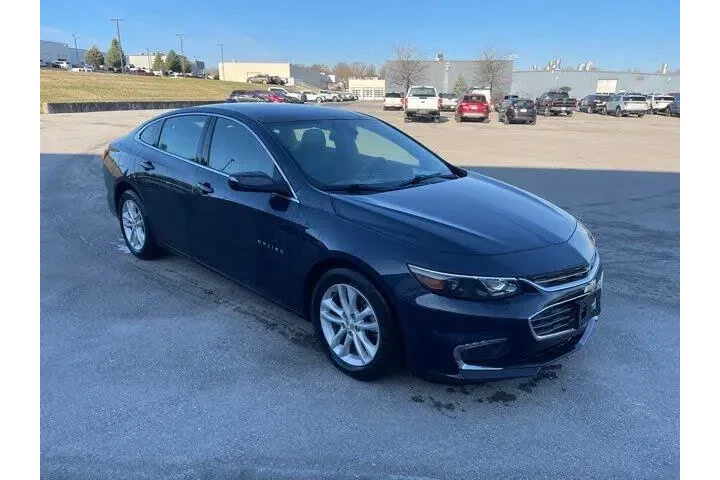 $15986 : Chevrolet Malibu 2016 LT 4dr image 1