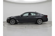 $31998 : BMW 5 Series 2022 530e 4dr S thumbnail