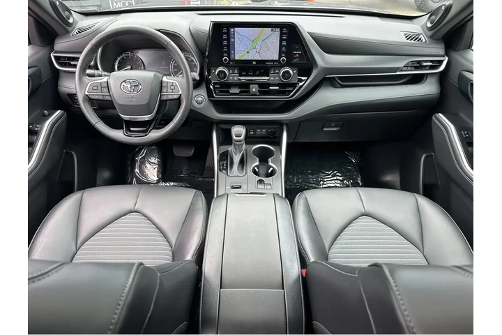 $37997 : 2022 Highlander XSE image 5