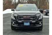 $25499 : GMC Terrain 2022 AWD AT4 4dr thumbnail