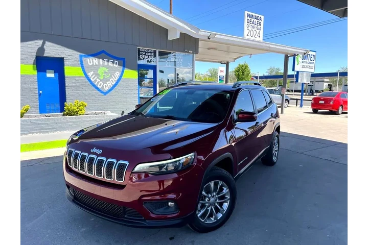2020 Cherokee Latitude Plus 4 image 1