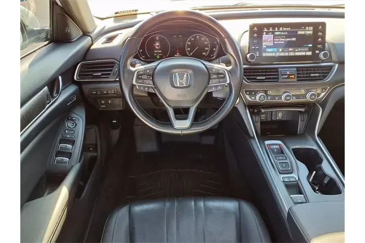 $25400 : Honda Accord 2020 Touring 4d image 3