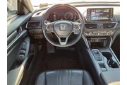 $25400 : Honda Accord 2020 Touring 4d thumbnail